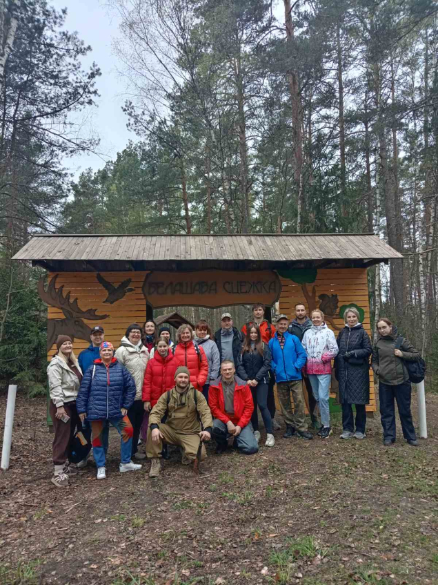 ЭКОЛОГИЧЕСКАЯ ТРОПА "БЕЛАШАВА СЦЕЖКА" В БОБРУЙСКОМ ЛЕСХОЗЕ НАБИРАЕТ ПОПУЛЯРНОСТЬ
